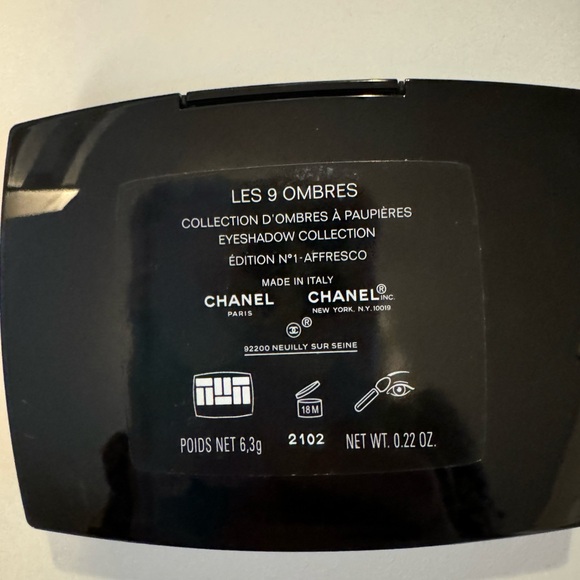 Chanel affresco 9 eyeshadow palette. RARE - Picture 3 of 4